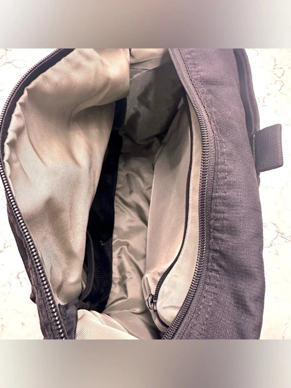 L.L.Bean Black Messenger Shoulder Cross Bag Laptop Diaper Bag With Pad